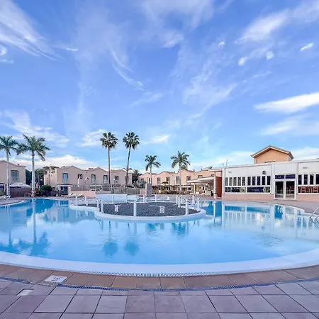 Maspalomas Duplex - Private Terrace & Pool Дом отдыха Сан-Бартоломе