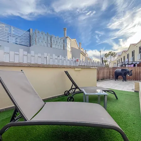 Maspalomas Duplex - Private Terrace & Pool Дом отдыха